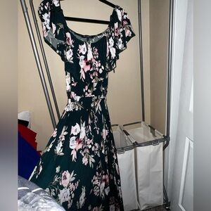 Off the shoulder maxi floral dress